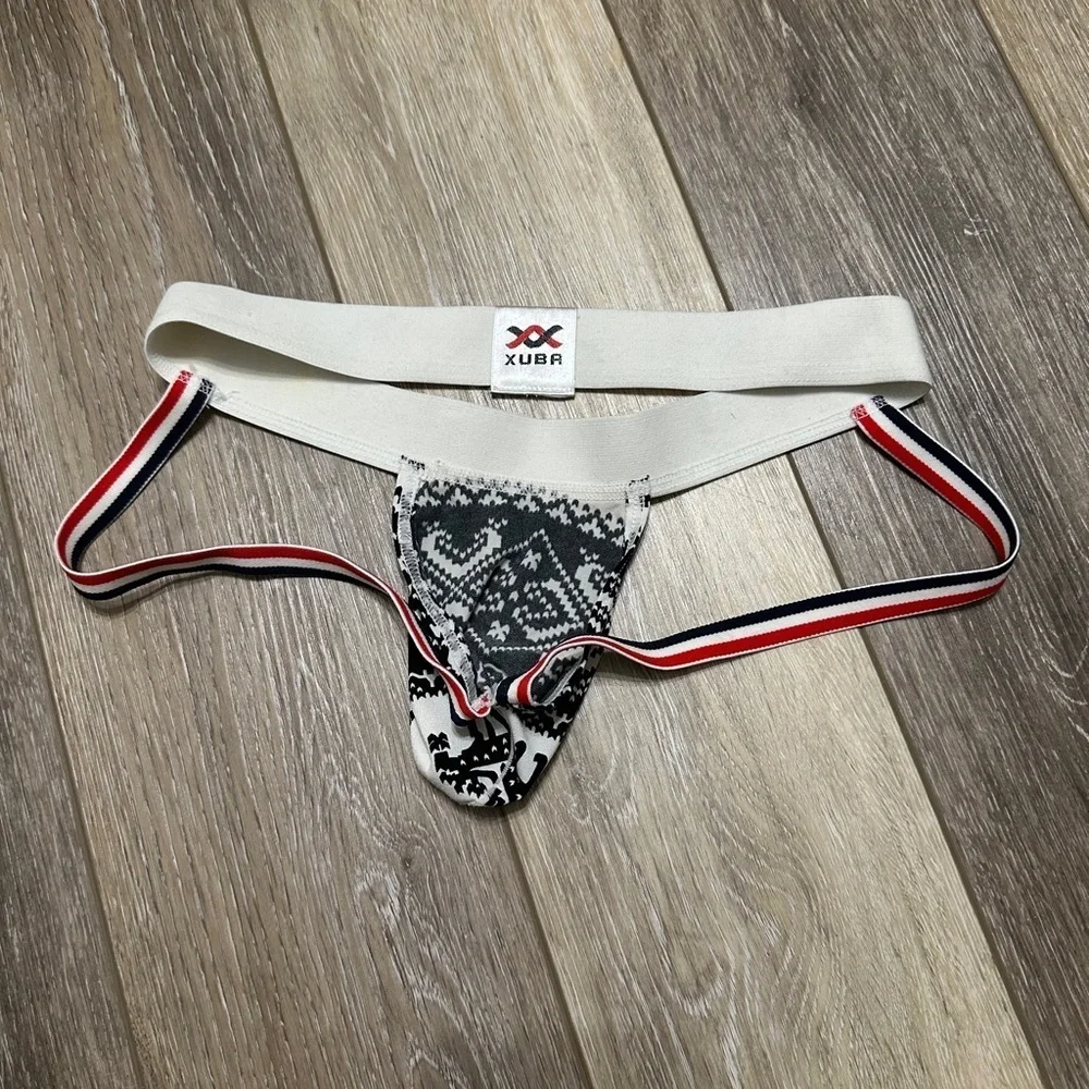 🖤 men’s underwear Size medium  95% Viscose 5% polyurethane. + Black one